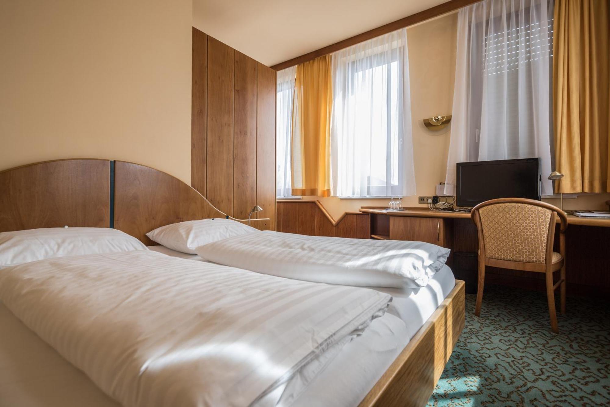 Hotel Eitljörg Wien Rum bild